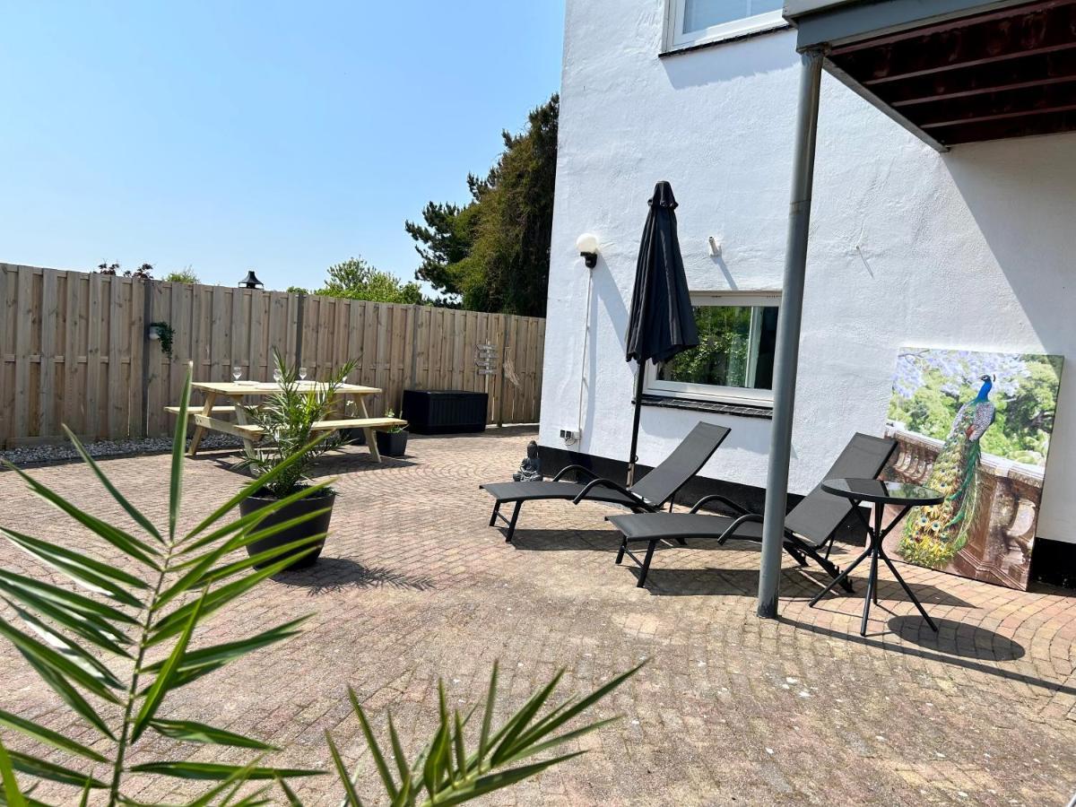 Amsterdam Beach Apartment 17, Incl Parking + Garden Zandvoort Eksteriør bilde