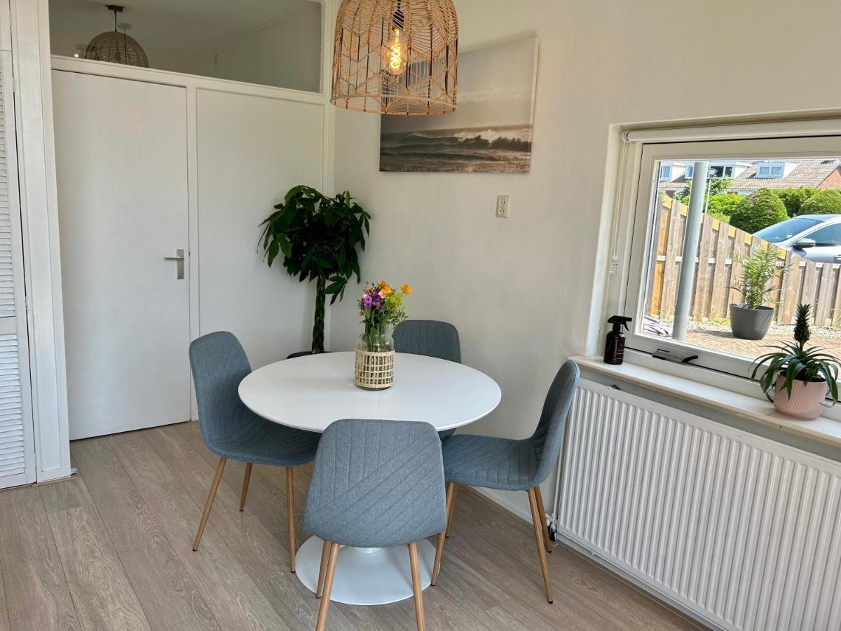 Amsterdam Beach Apartment 17, Incl Parking + Garden Zandvoort Eksteriør bilde